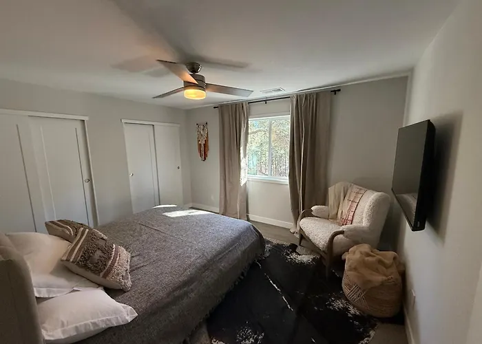 Memories And Luxury At Pine Ridge Retreat Holiday home *